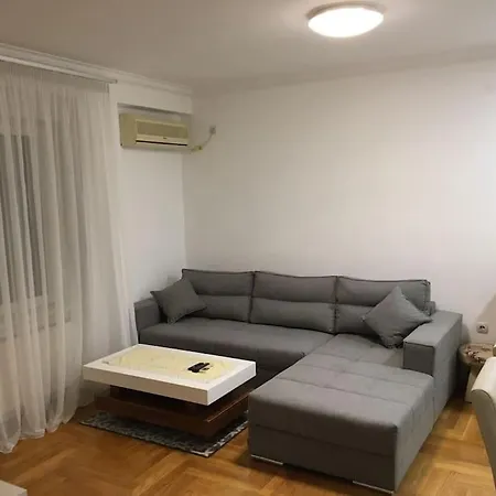 Apartment Delux *